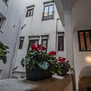 Sant'andrea - Luxury In Vucciria Pensión Palermo